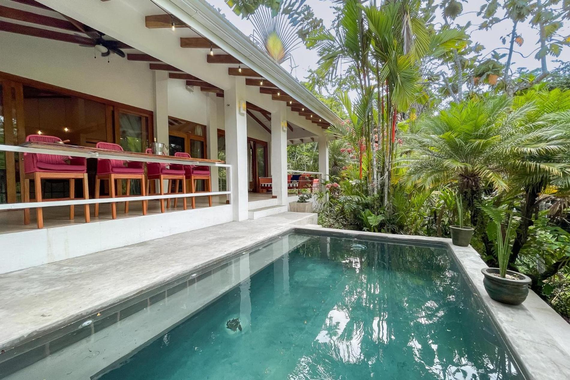 Tropical Casa Ventanas with private pool in MA