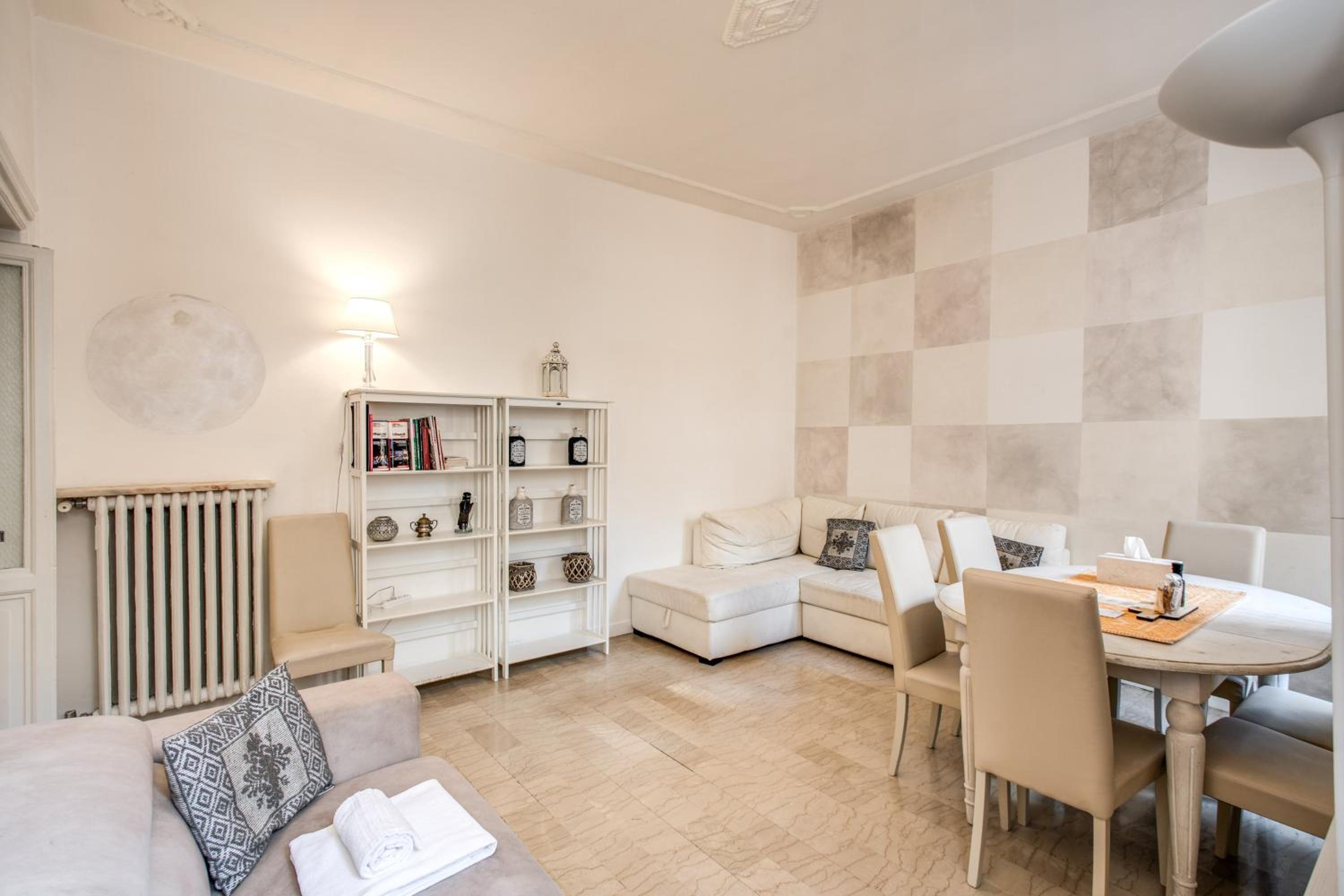 NUOVO Colonna Suite Rome - Via del Corso Apt