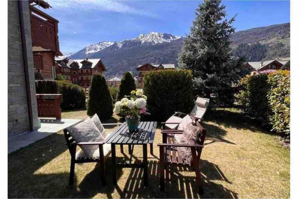 Appartamento incantevole con box e ski room, Wi-Fi, Bormio view 2