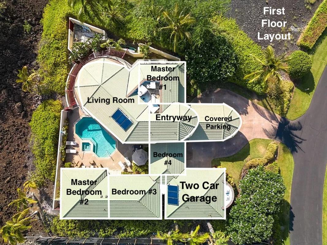 Spacious Mauna Lani Luxury Home with Panoramic Golf Course and Volcano Views, Private Pool and Hot Tub, Two Golf Carts, and E-Bikes for Family Adventures view 4
