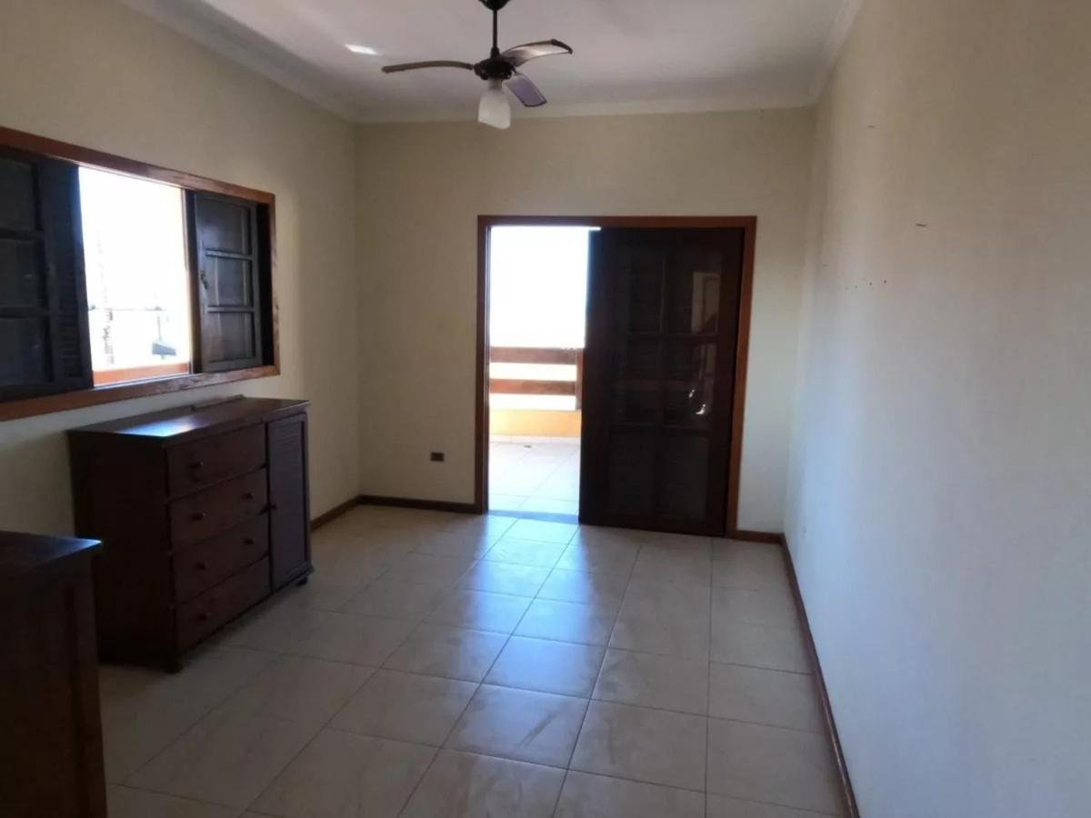 Casa De Frente Para A Praia De Itanhaém No Litoral Sul De São Paulo Com 4 Suítes