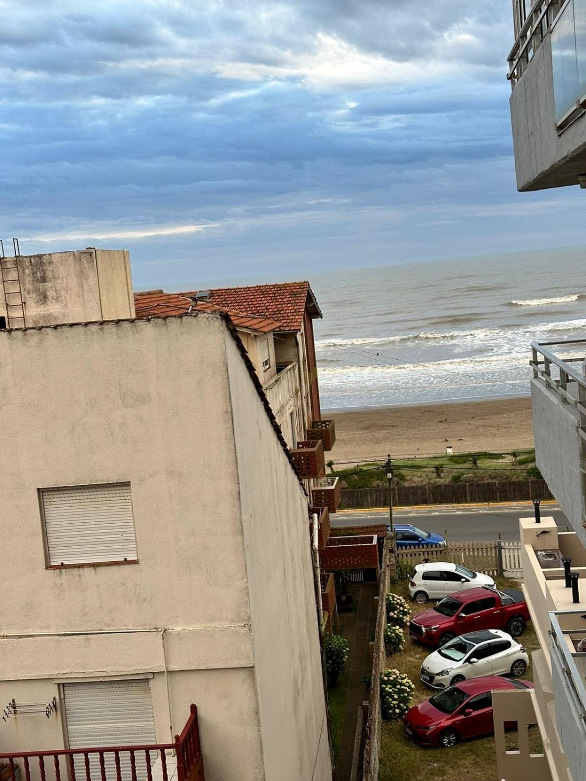 Dto 3 ambientes San Bernardo frente al mar
