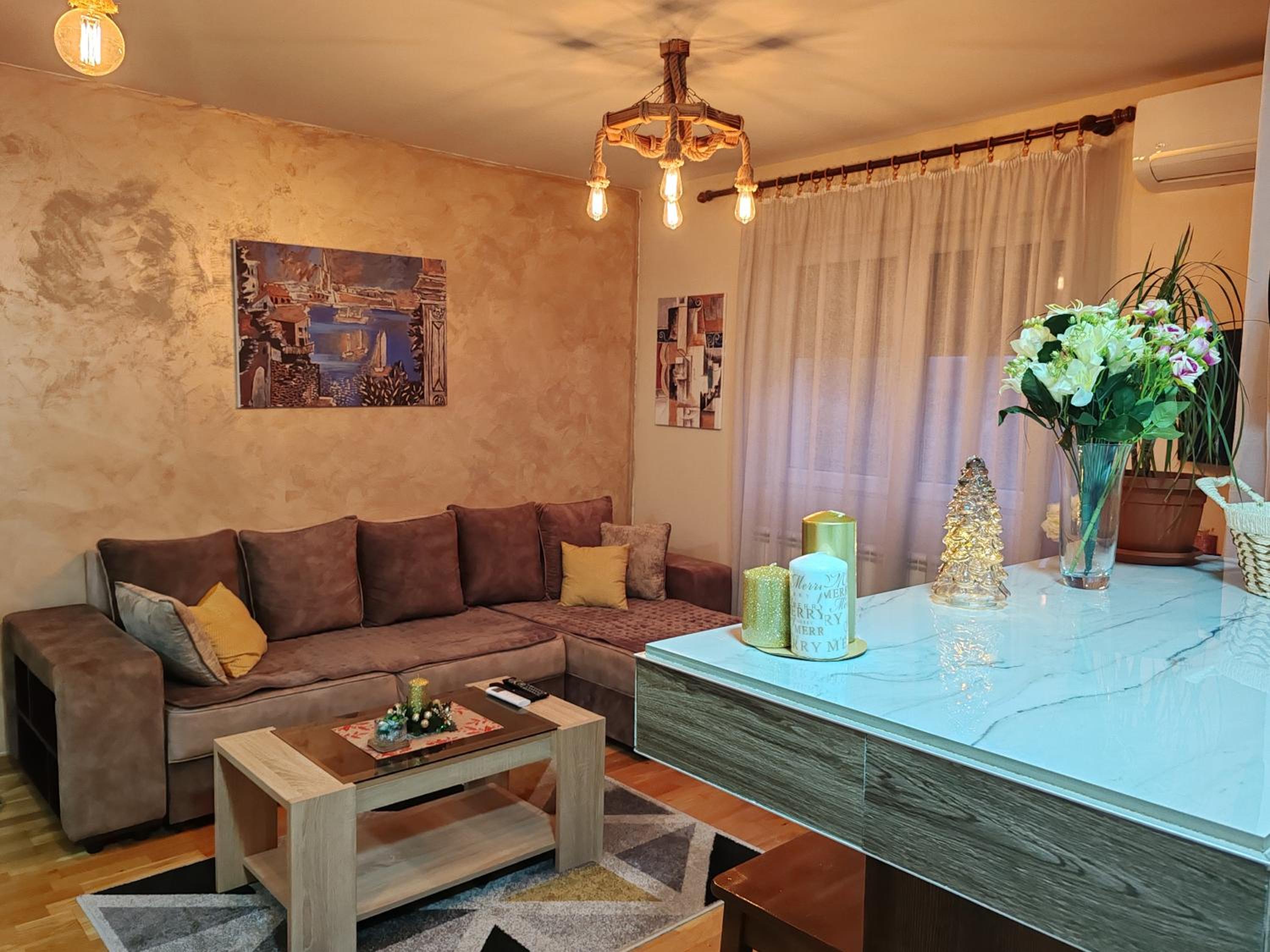 Lui Apartment view 2