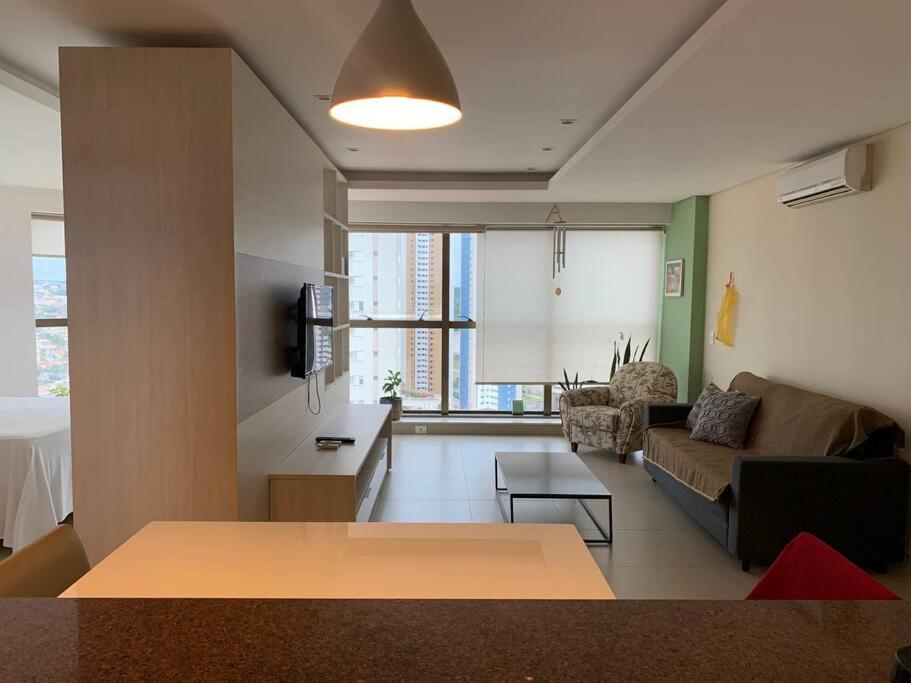 FLAT com piscina, vista para o Aquário e Feng Shui