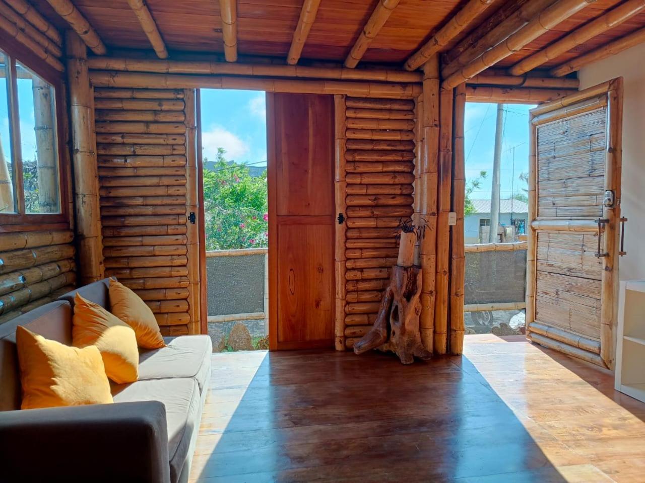 Casa Bambú Galápagos
