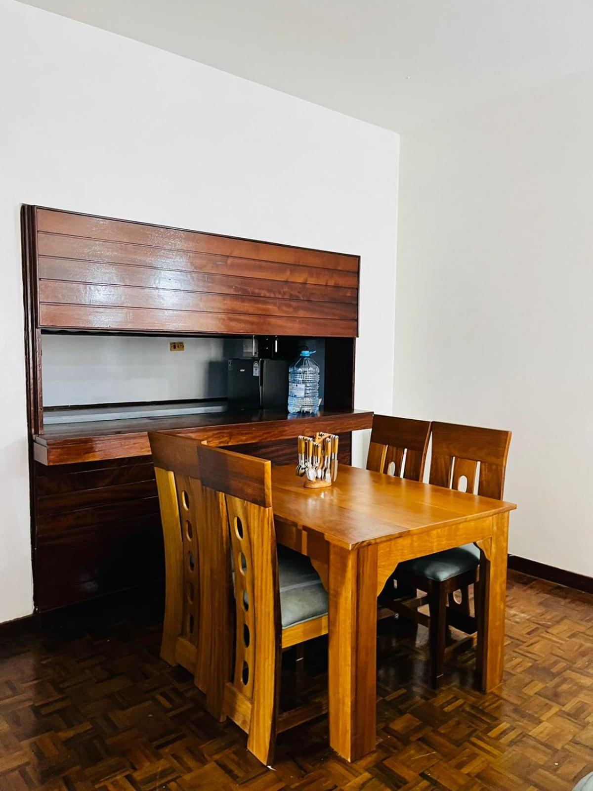 WYNE'S COZY 2 BEDROOM IN SHANZU view 4