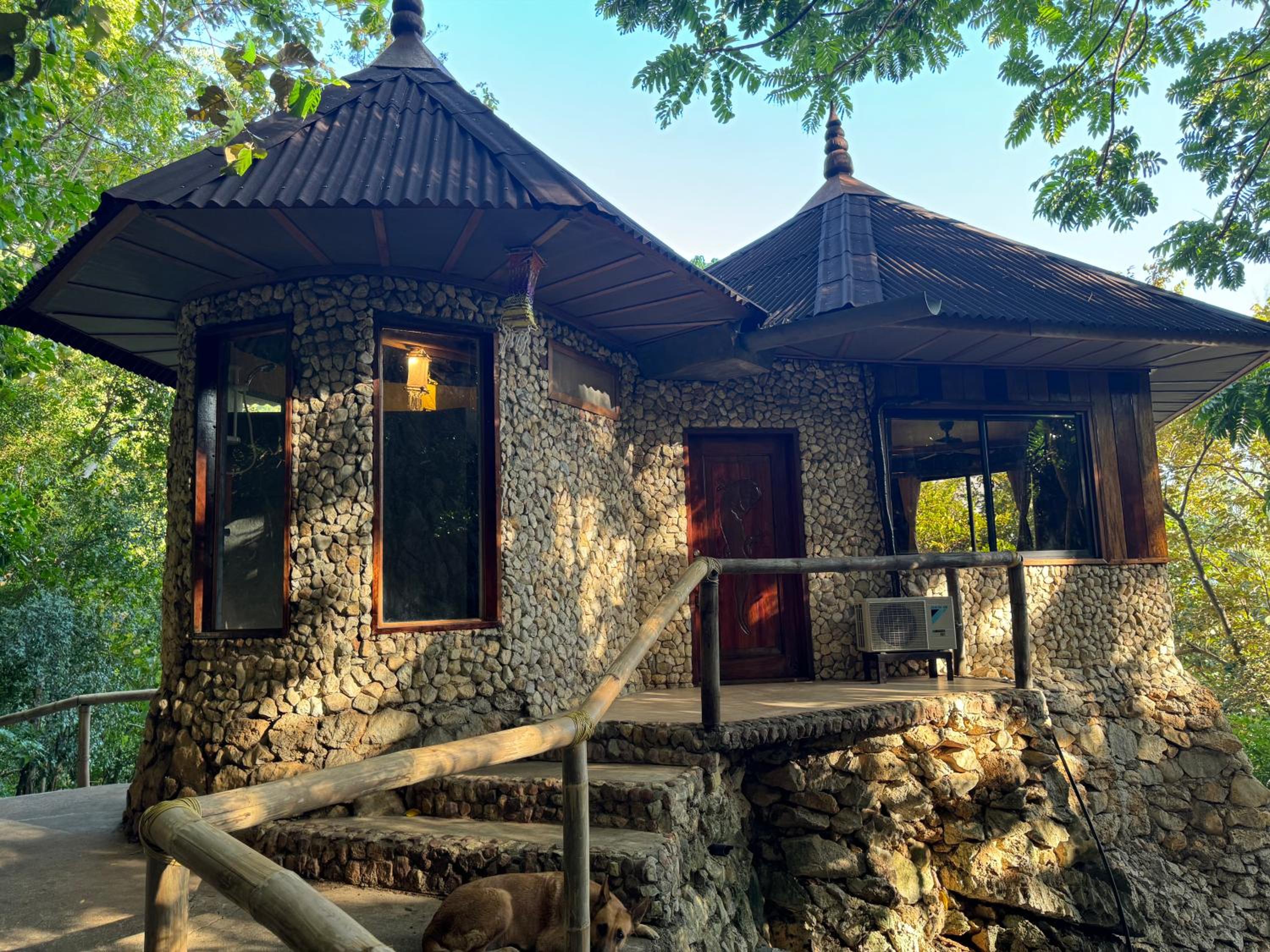 Sangat Island Dive Resort
