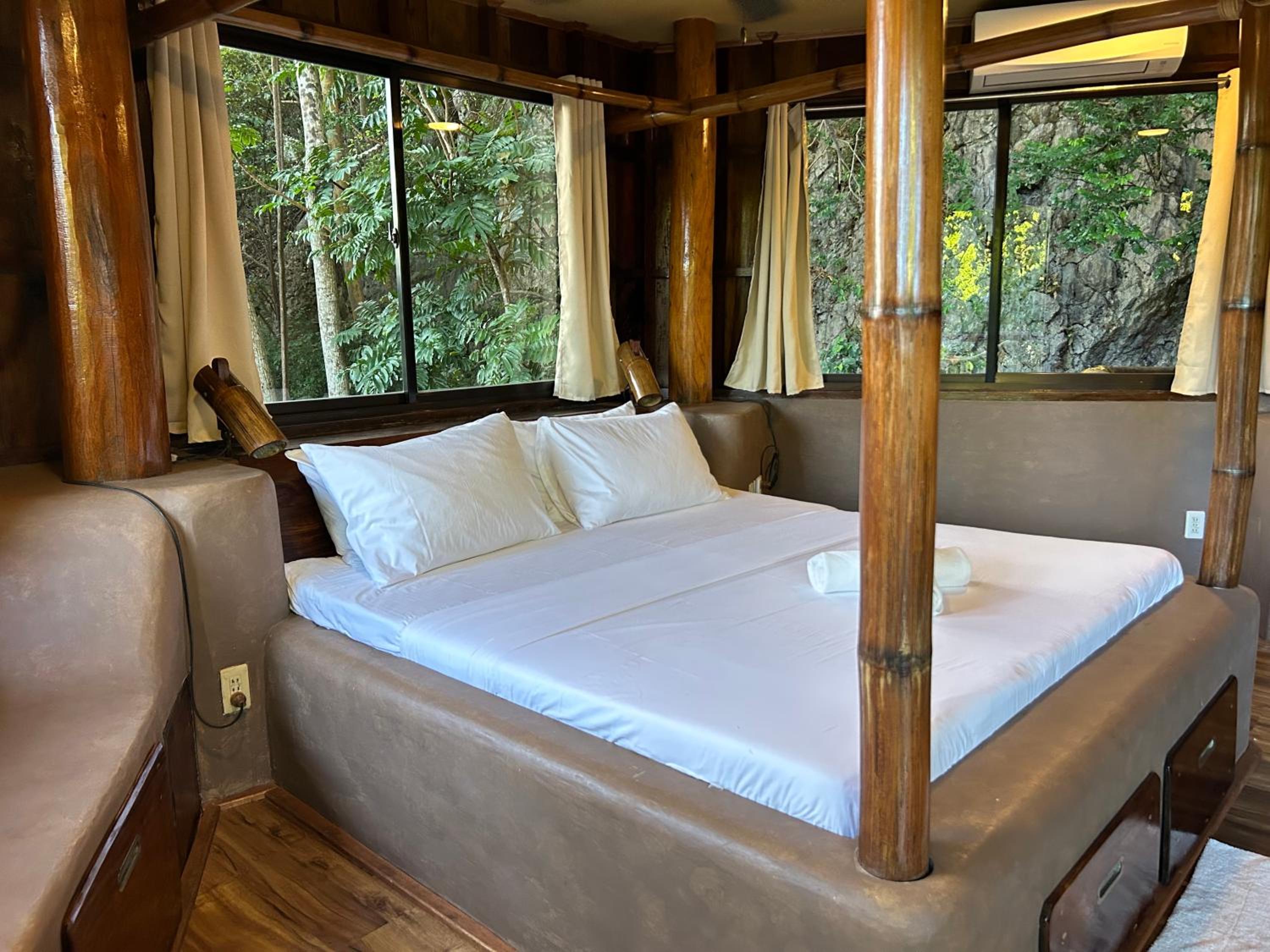 Sangat Island Dive Resort
