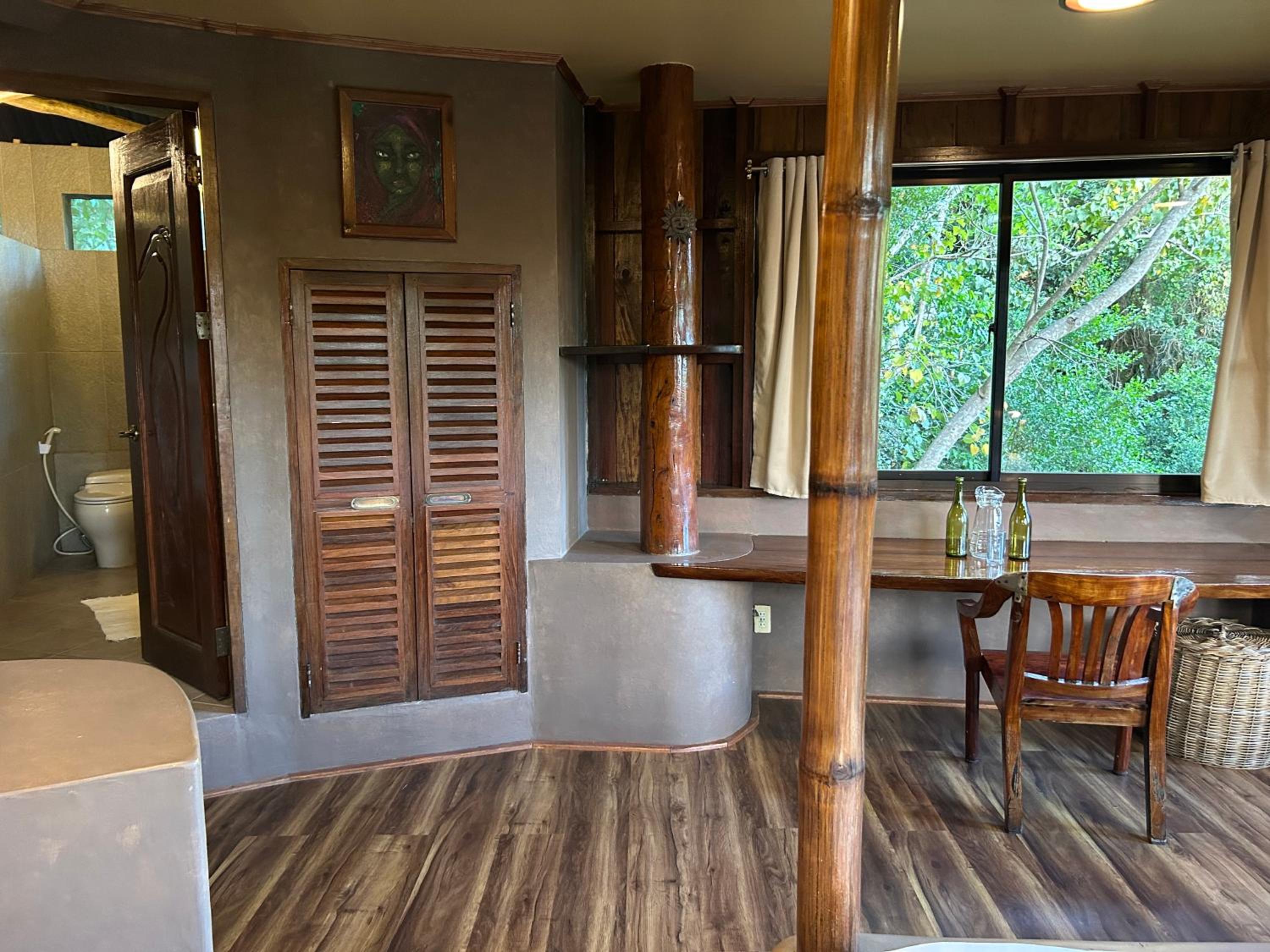 Sangat Island Dive Resort