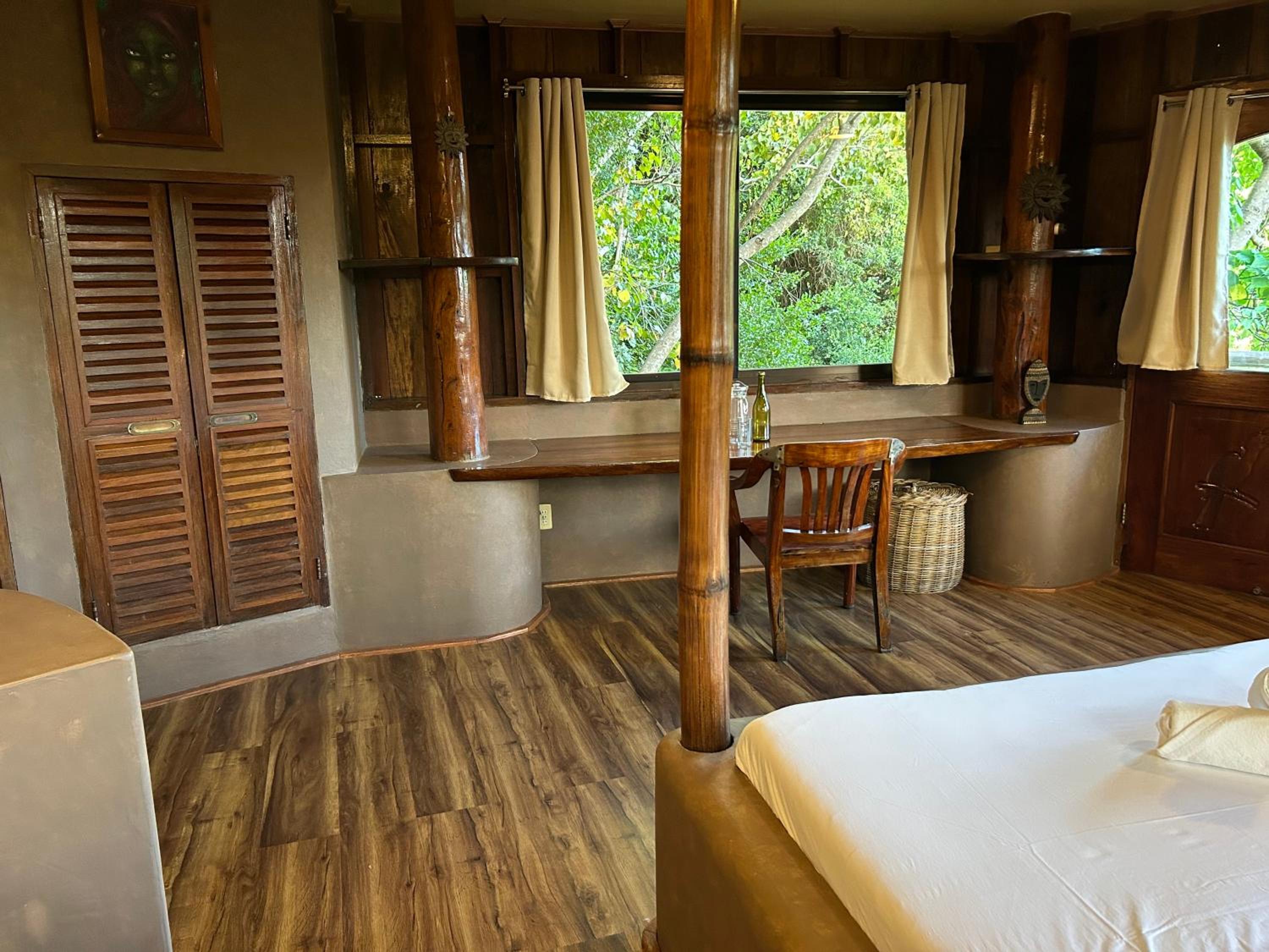 Sangat Island Dive Resort