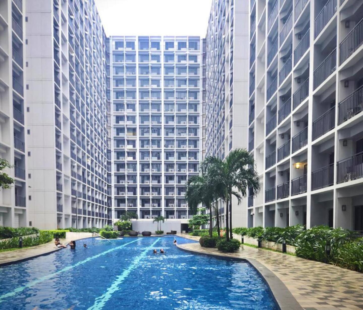 MOA Mall of Asia - Shore Residences Staycation view 5