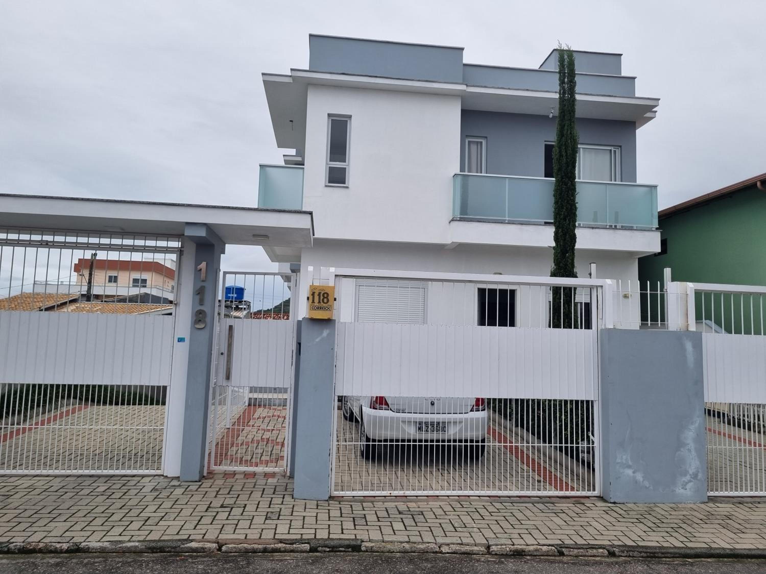 Belo apartamento nos Ingleses