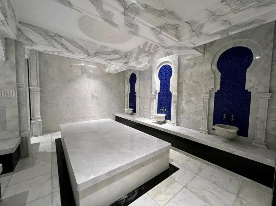 Serenity SPA ALL-IN apartment Luxury resort private beach view 4