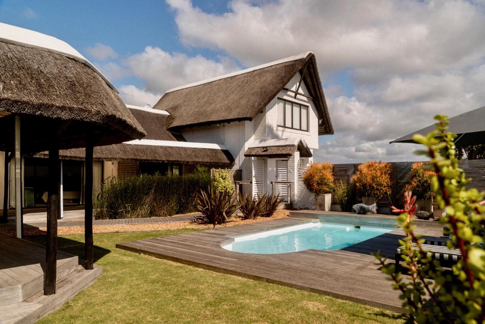 CANAL GUEST HOUSE - Waterfront Boutique B&B