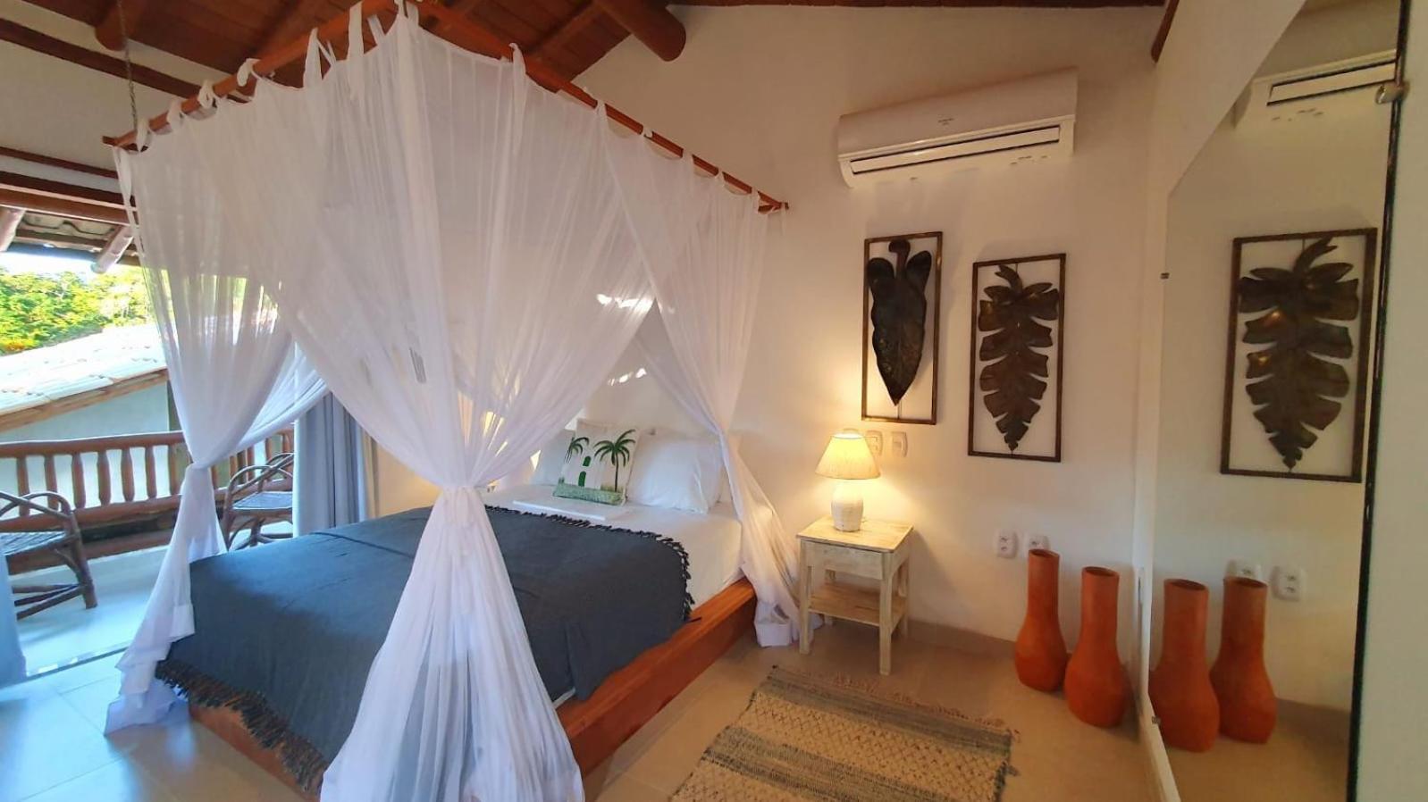 Chalé Licuri, Trancoso, ao lado do Quadrado