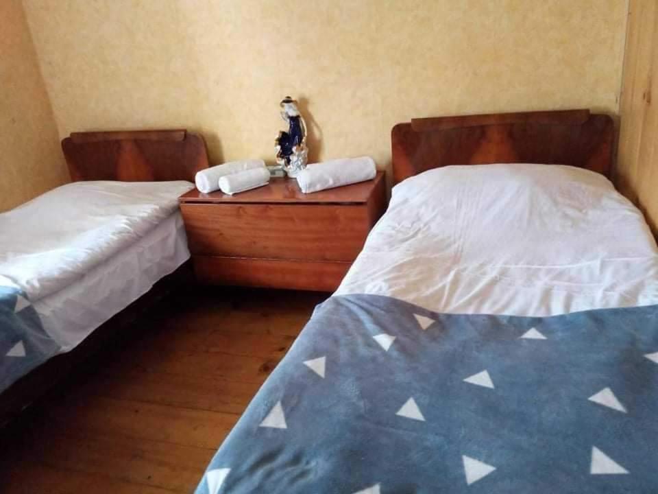 Zanduri House