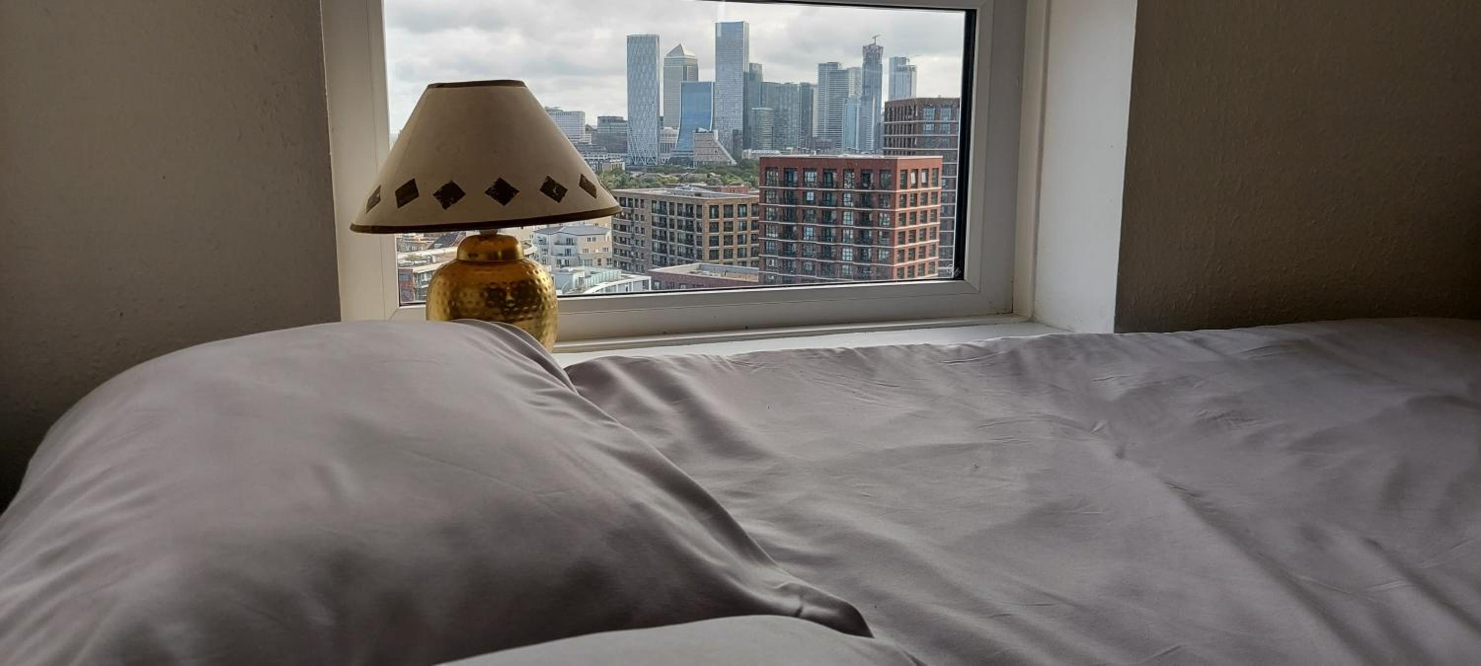 Central Room with Stunning Views view 5