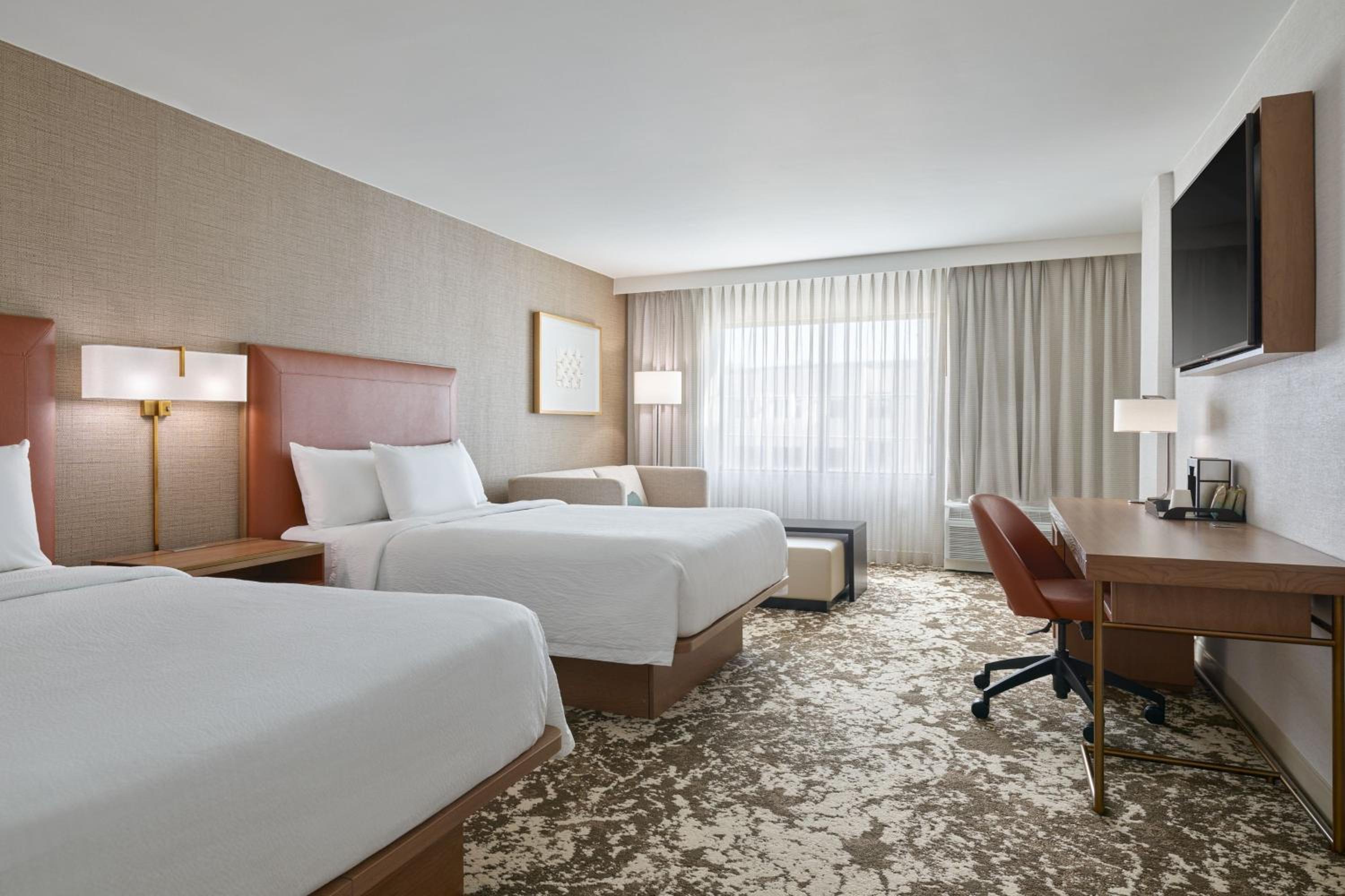 Courtyard by Marriott Los Angeles Pasadena Old Town - Property Image 1