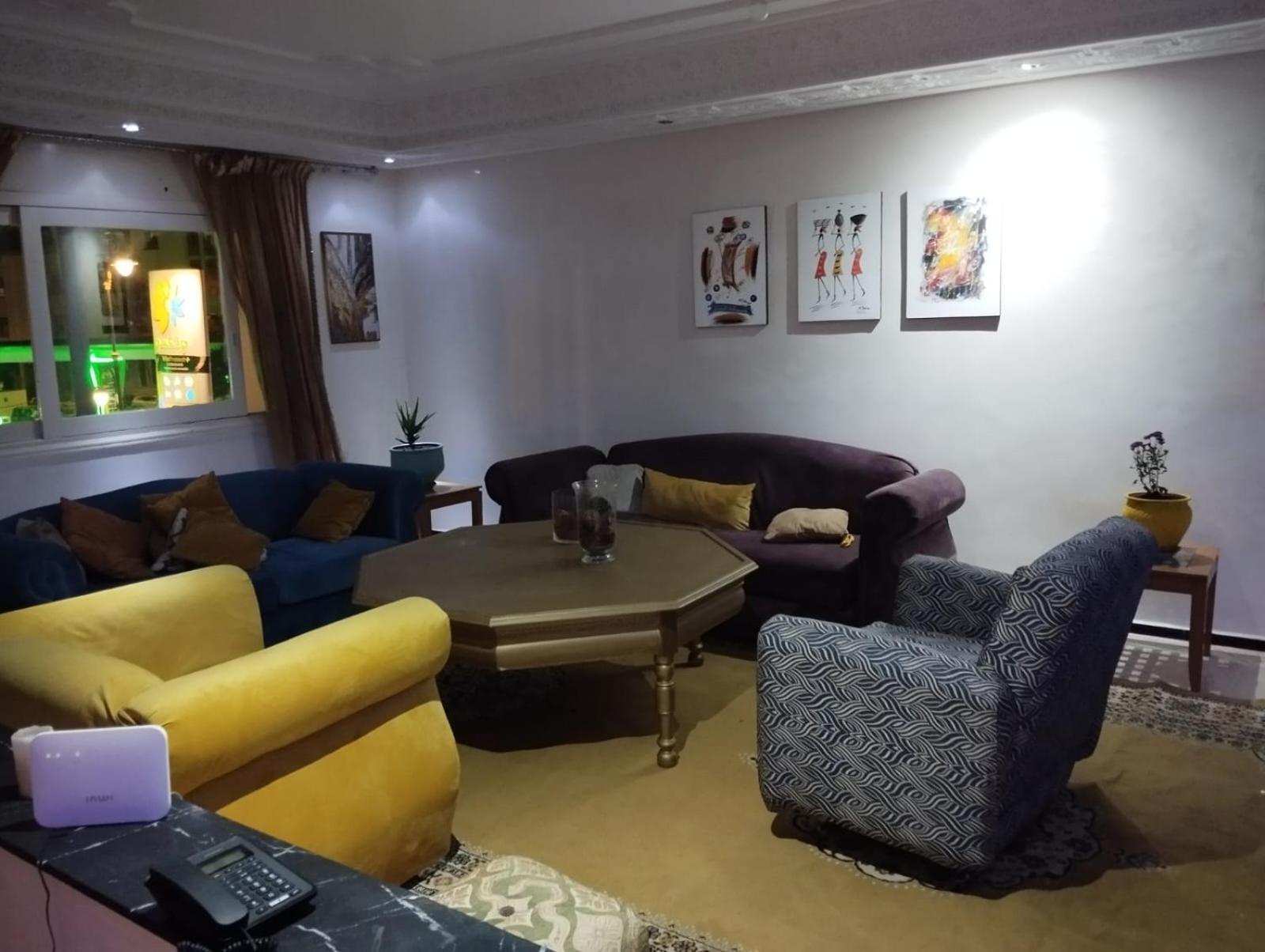 lounge
