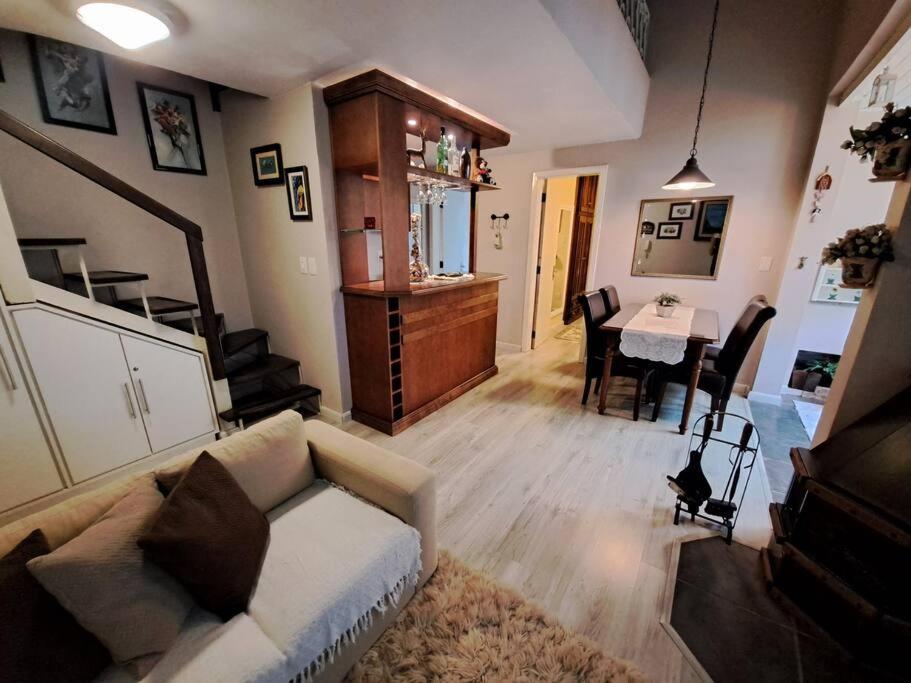 Encantador apartamento próximo ao Lago Negro