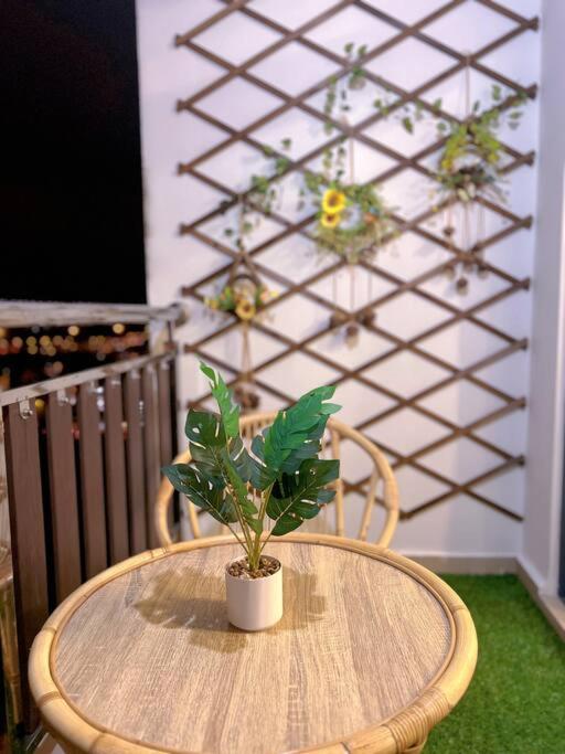 Luxury Studio at D Secret Garden - Johor Bahru, UTM, Setia Tropika, Kempas, Paradigm Mall, Mid Valley- 1-3 Pax, Business Trip Welcome