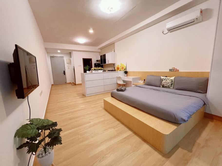 Luxury Studio at D Secret Garden - Johor Bahru, UTM, Setia Tropika, Kempas, Paradigm Mall, Mid Valley- 1-3 Pax, Business Trip Welcome