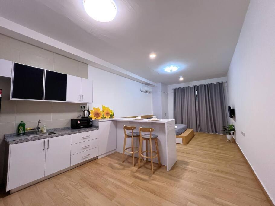Luxury Studio at D Secret Garden - Johor Bahru, UTM, Setia Tropika, Kempas, Paradigm Mall, Mid Valley- 1-3 Pax, Business Trip Welcome