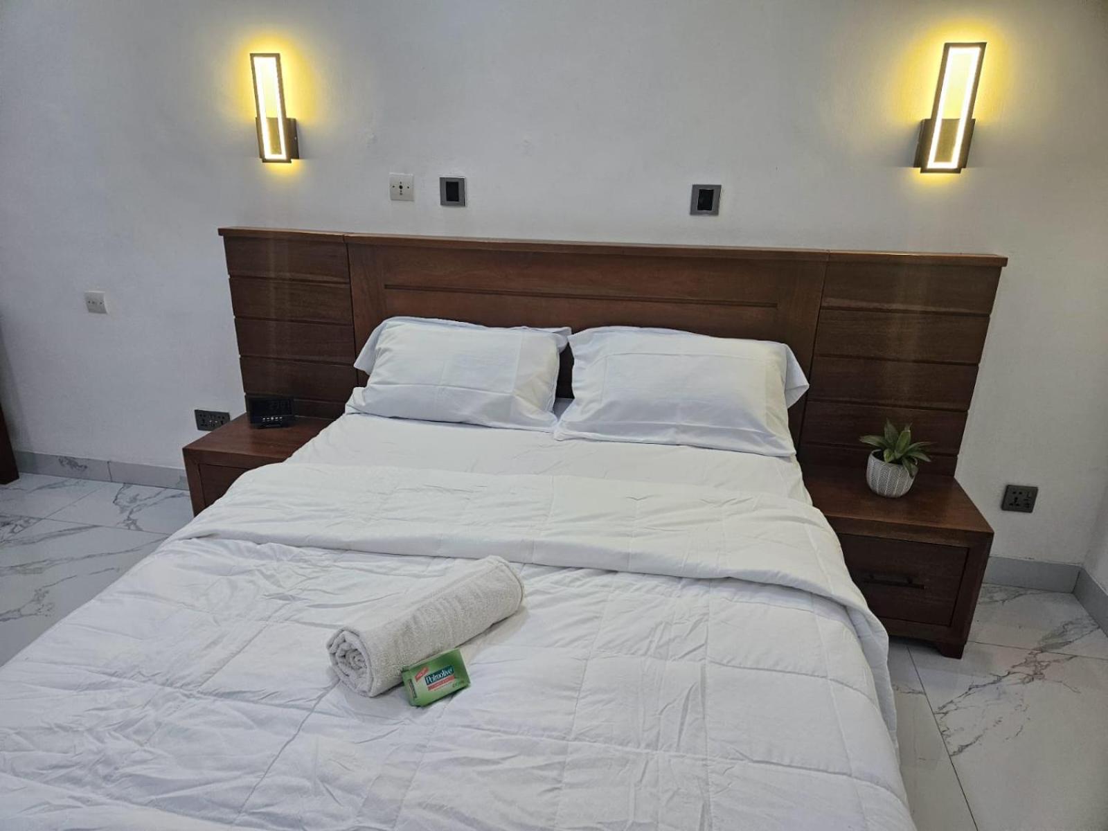 Studio Le Cosi, Cotonou