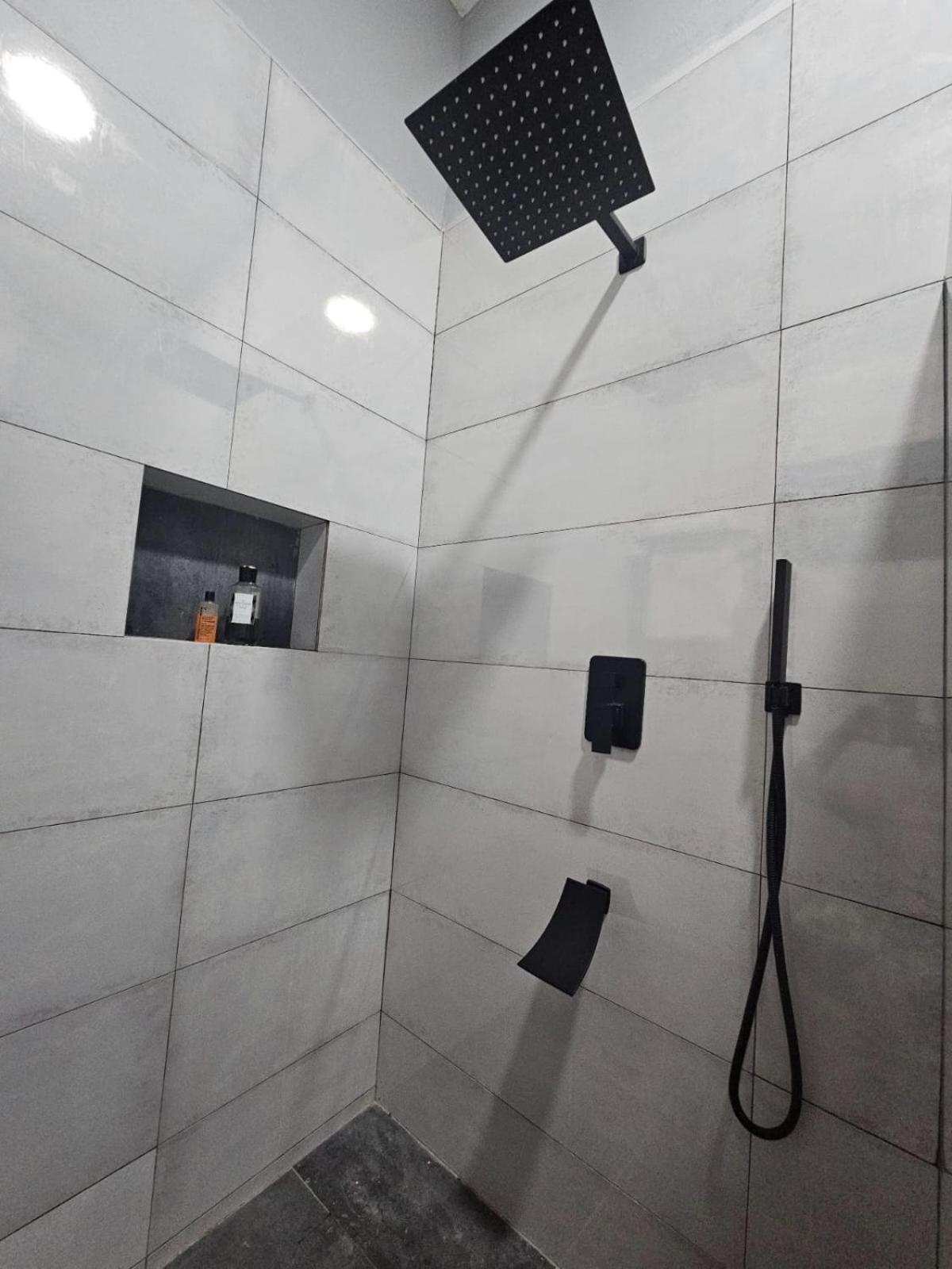 Studio Le Cosi, Cotonou