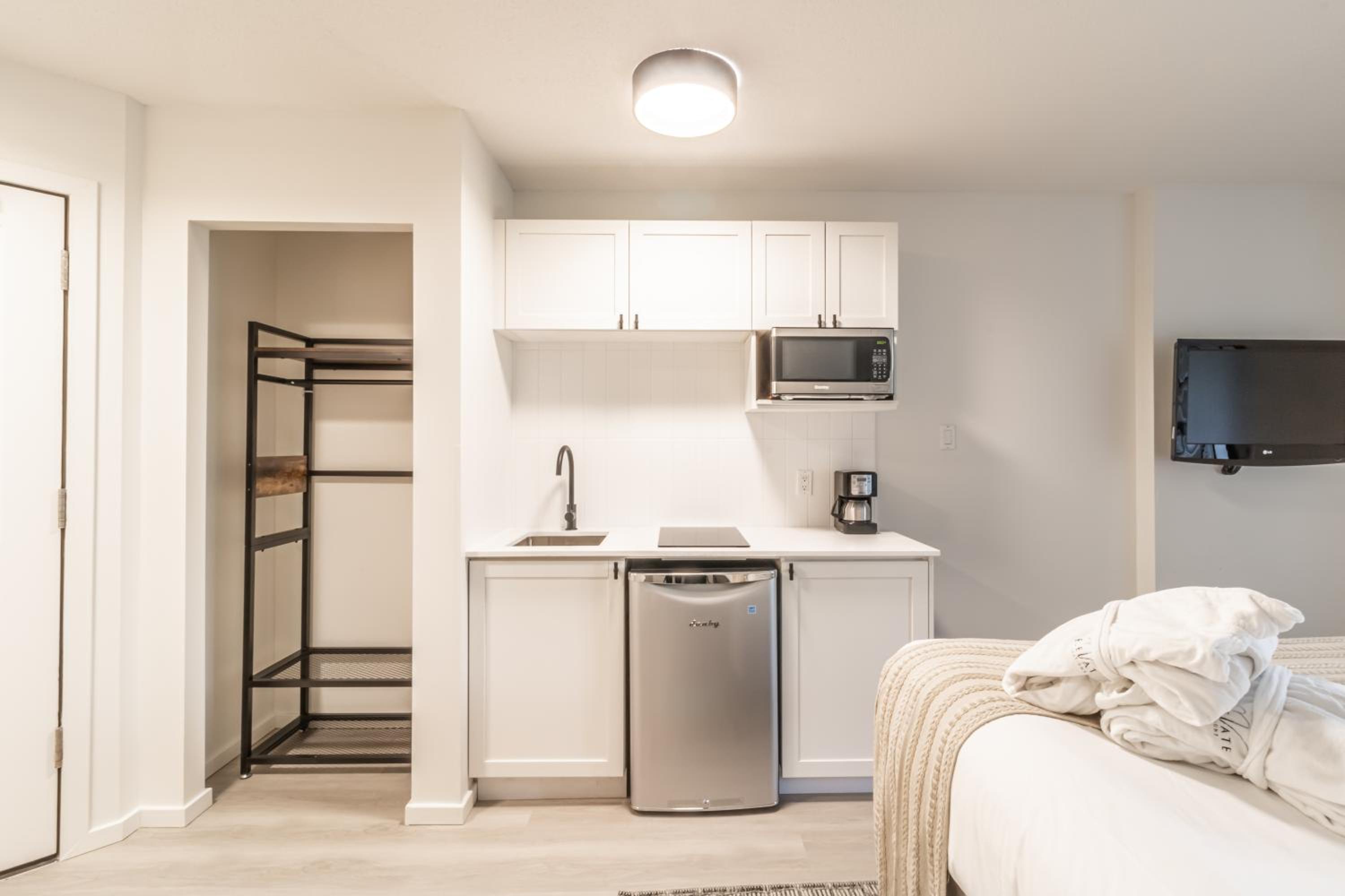 Cascade Lodge by Elevate Vacations
