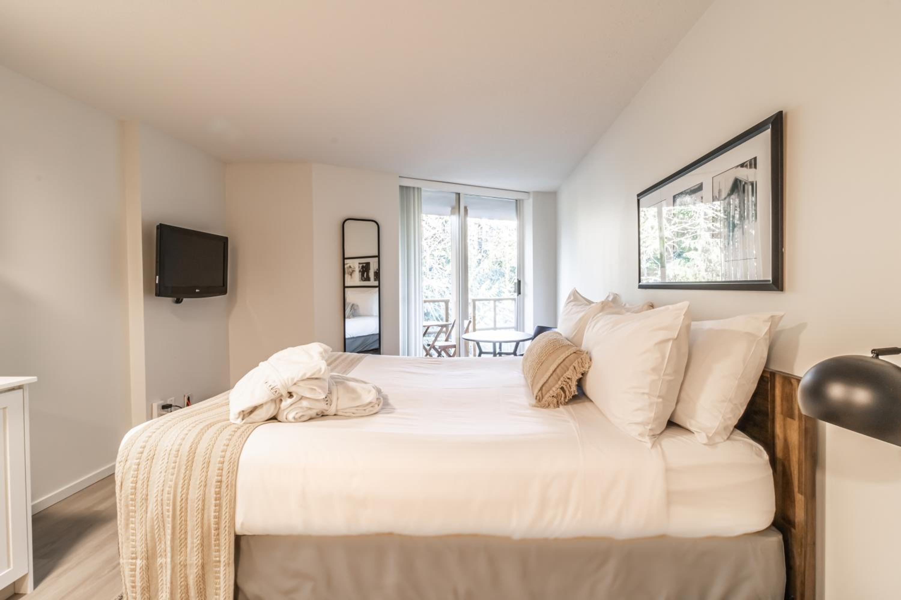 Cascade Lodge by Elevate Vacations