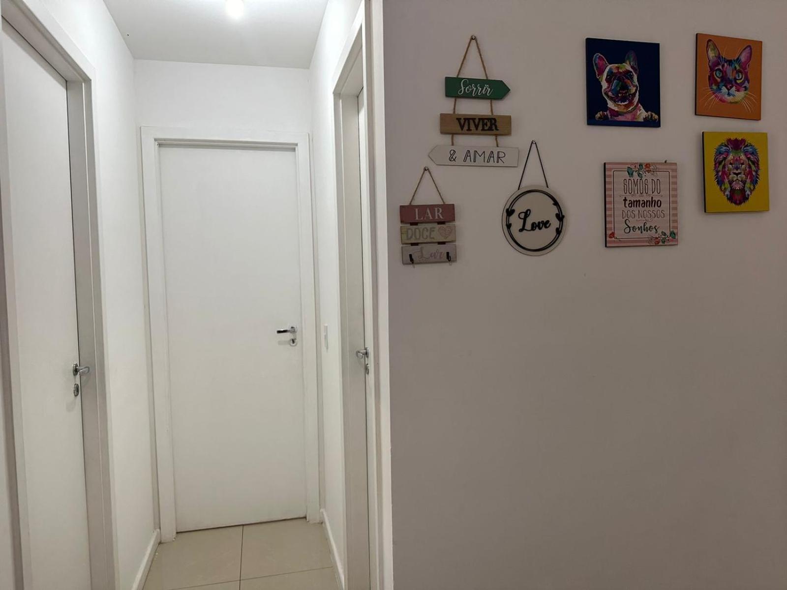 Excelente apartamento a 5 minutos da praia e shopping