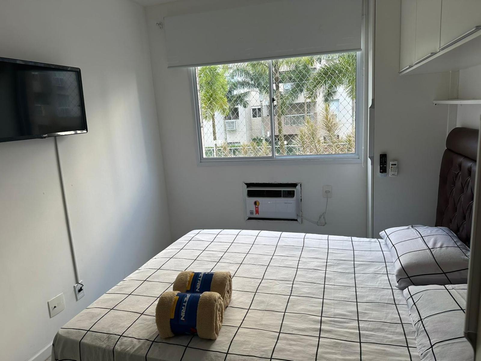 Excelente apartamento a 5 minutos da praia e shopping