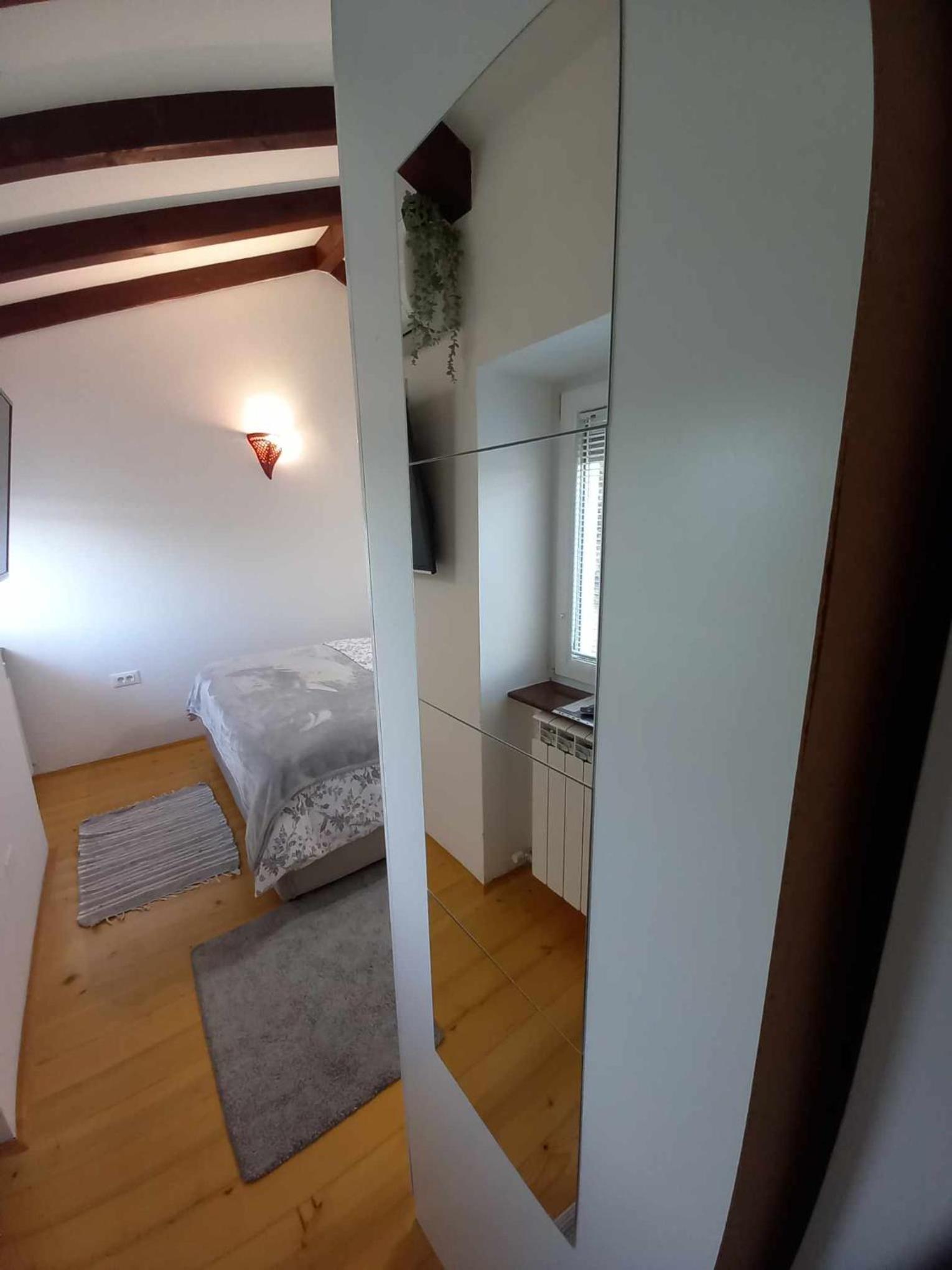 2-bedroom Istrian house with terrace view 3
