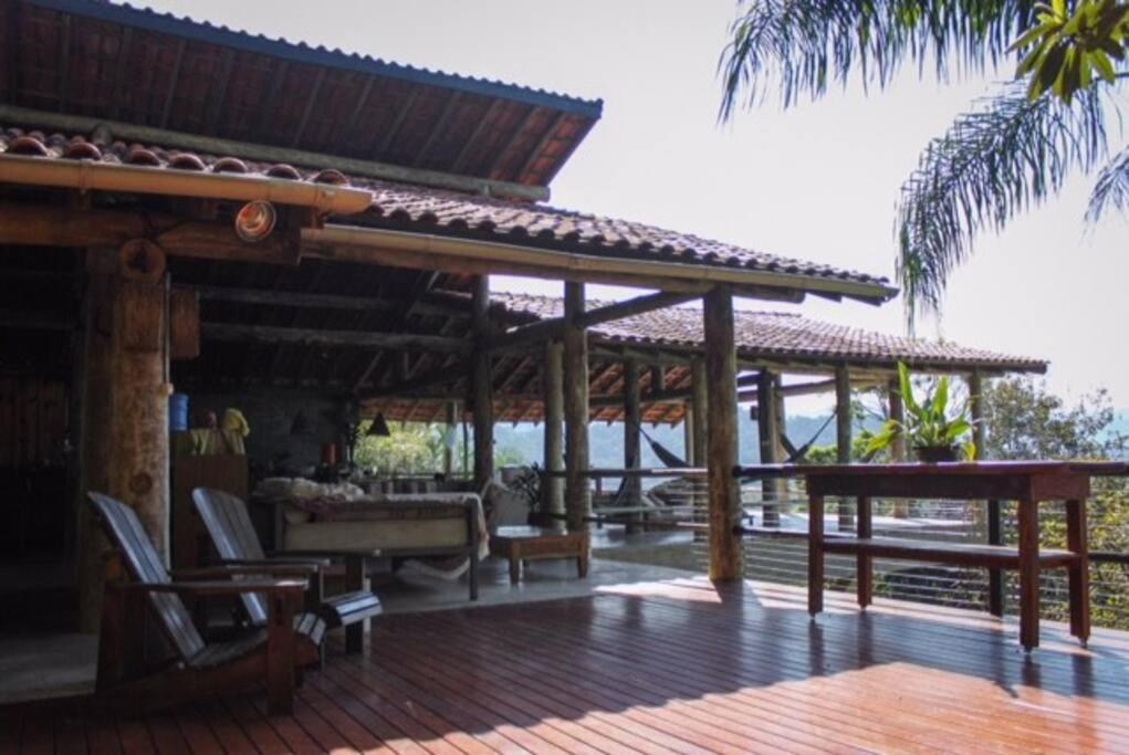 Casa 7 Suítes com Vista para o Mar - Praia Barra do Sahy