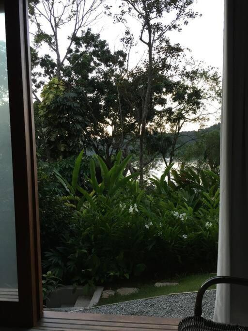 Casa 7 Suítes com Vista para o Mar - Praia Barra do Sahy