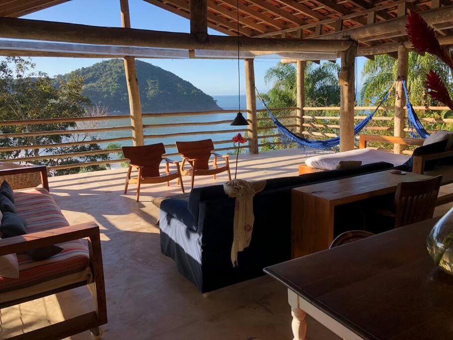 Casa 7 Suítes com Vista para o Mar - Praia Barra do Sahy