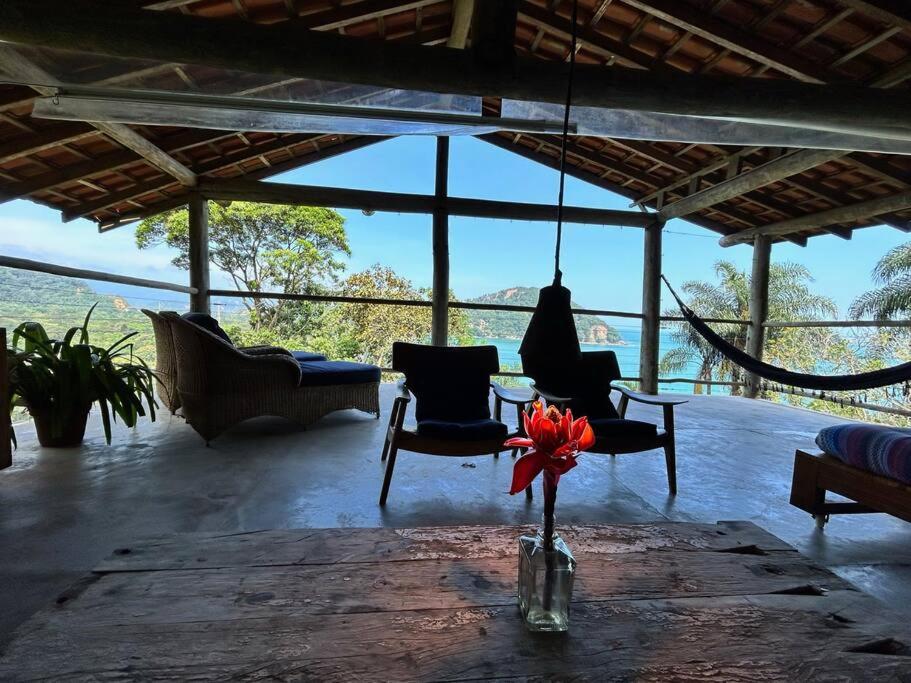 Casa 7 Suítes com Vista para o Mar - Praia Barra do Sahy