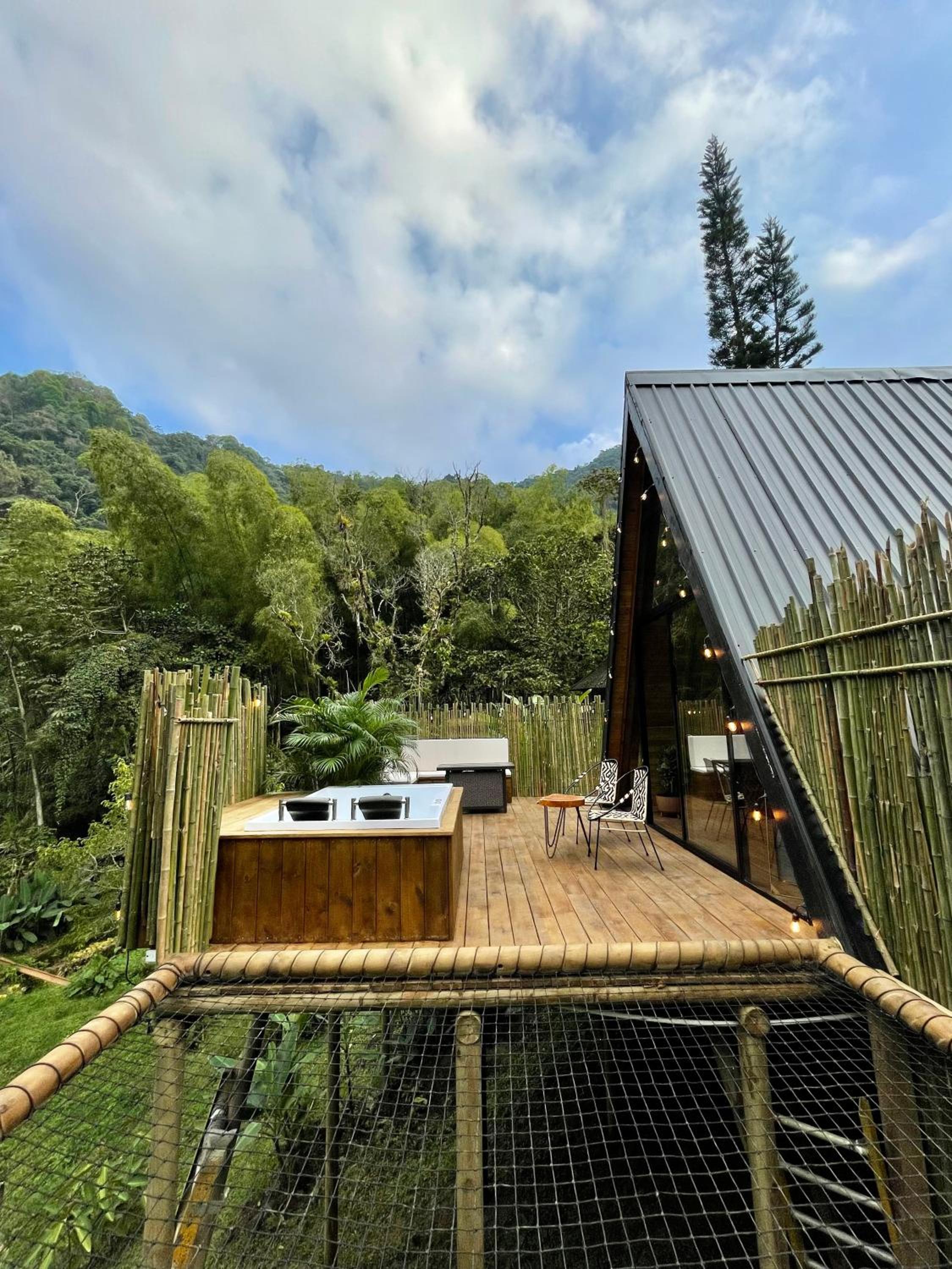 ALMAH GLAMPING