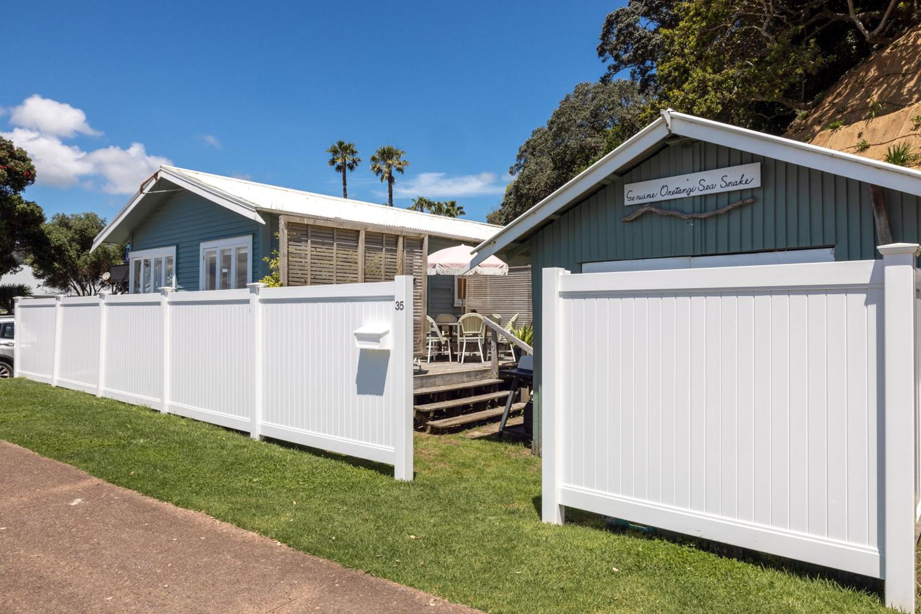 Beachfront Bliss - Stay Waiheke view 2