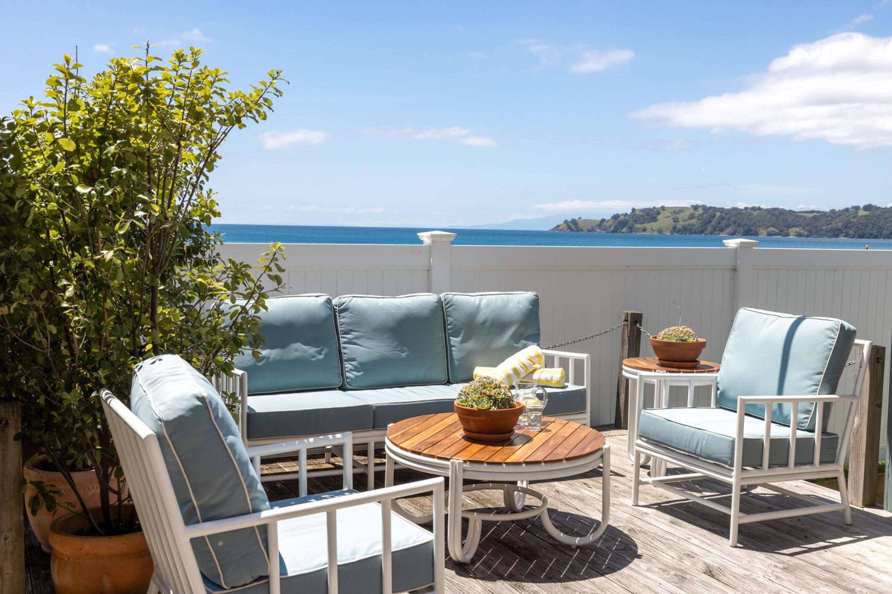 Beachfront Bliss - Stay Waiheke view 3