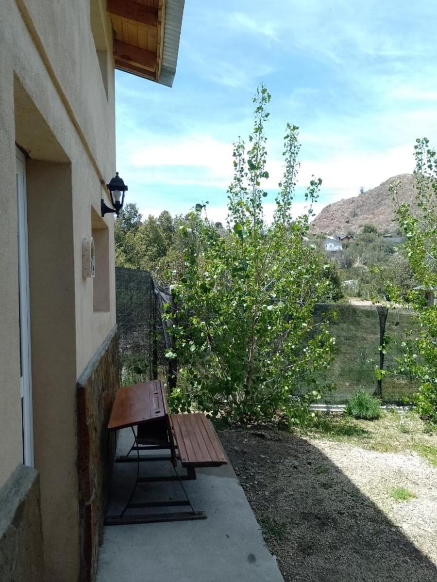 Eco del Cielo Apart (Cabaña con patio en 2 plantas para 4)