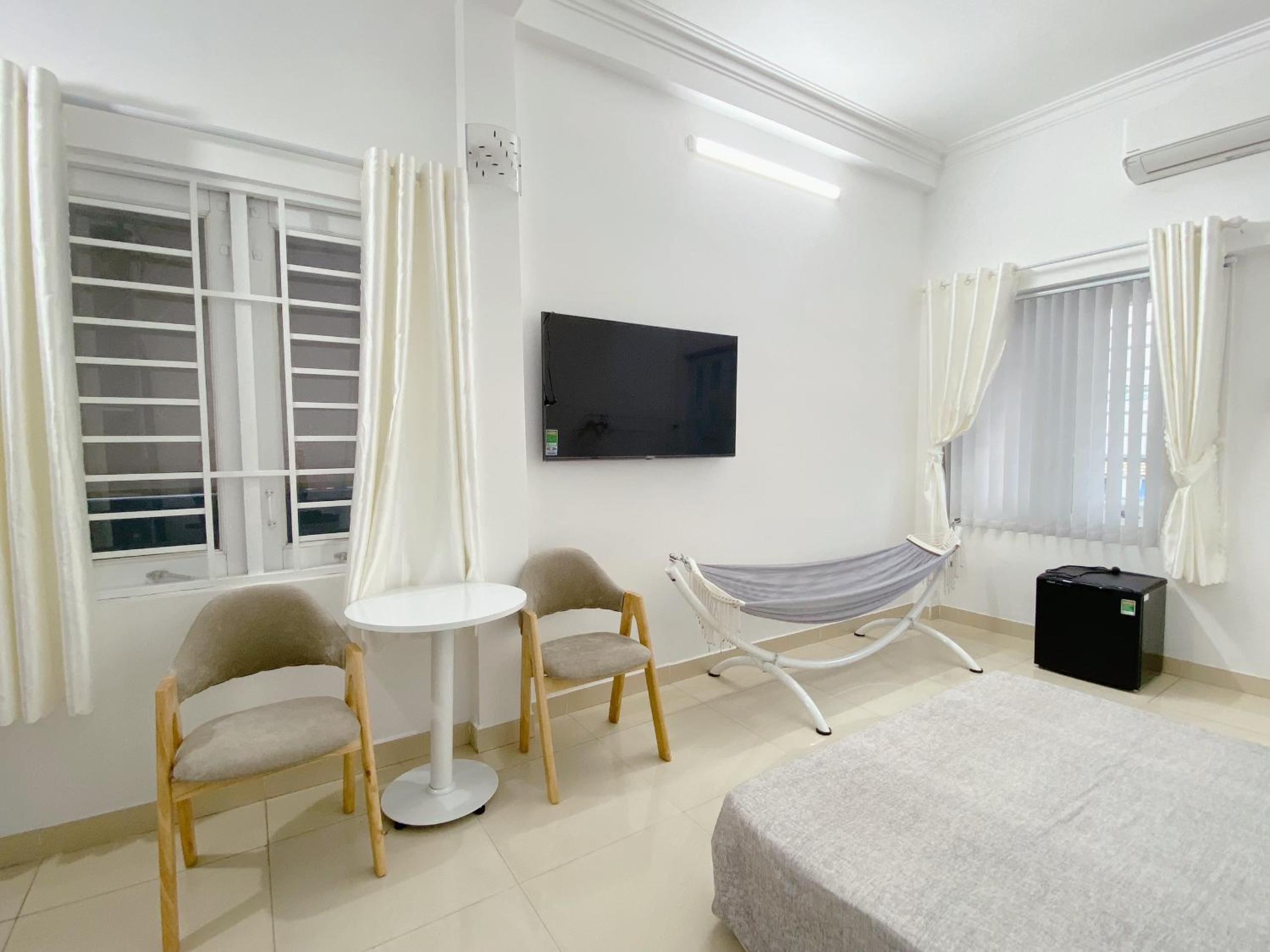 SAIGONESE Studio