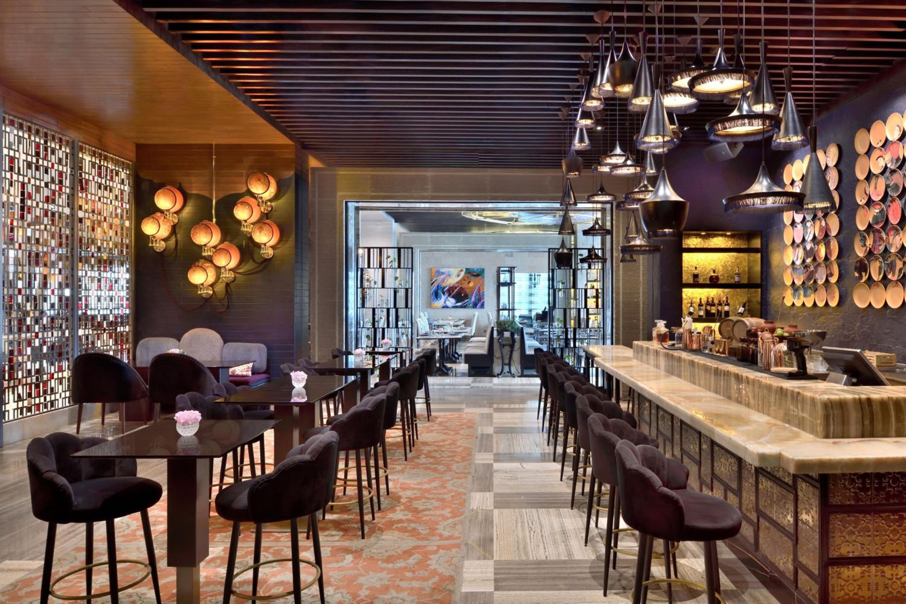 Mumbai Vacations - The St. Regis Mumbai - Property Image 8
