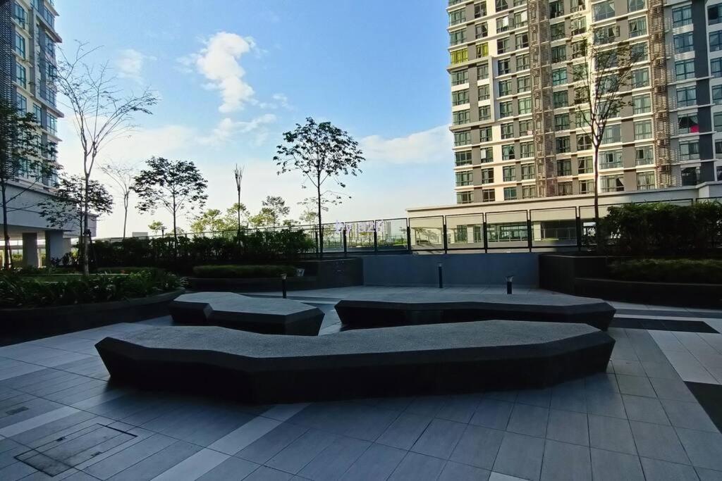 Twin Rooms with Swimming Pool & Wi-Fi Netflix at Cyberjaya Nearby KLIA photo 6