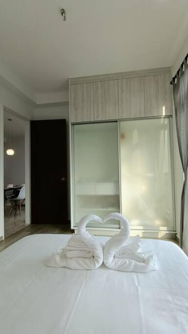 Twin Rooms with Swimming Pool & Wi-Fi Netflix at Cyberjaya Nearby KLIA photo 8