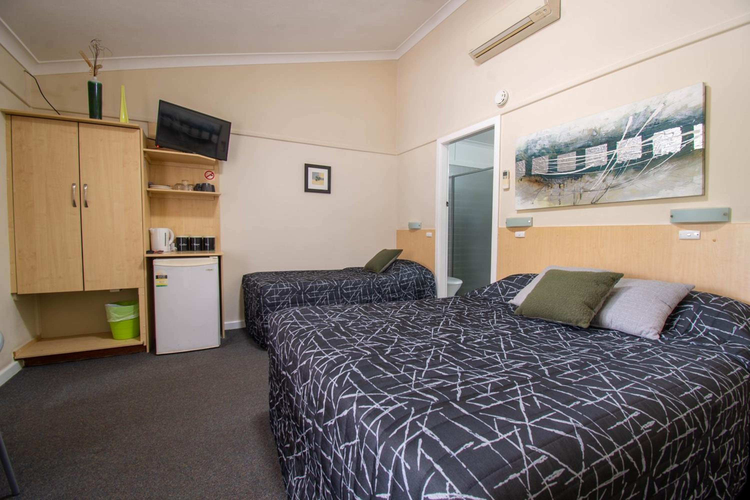 Photo 21