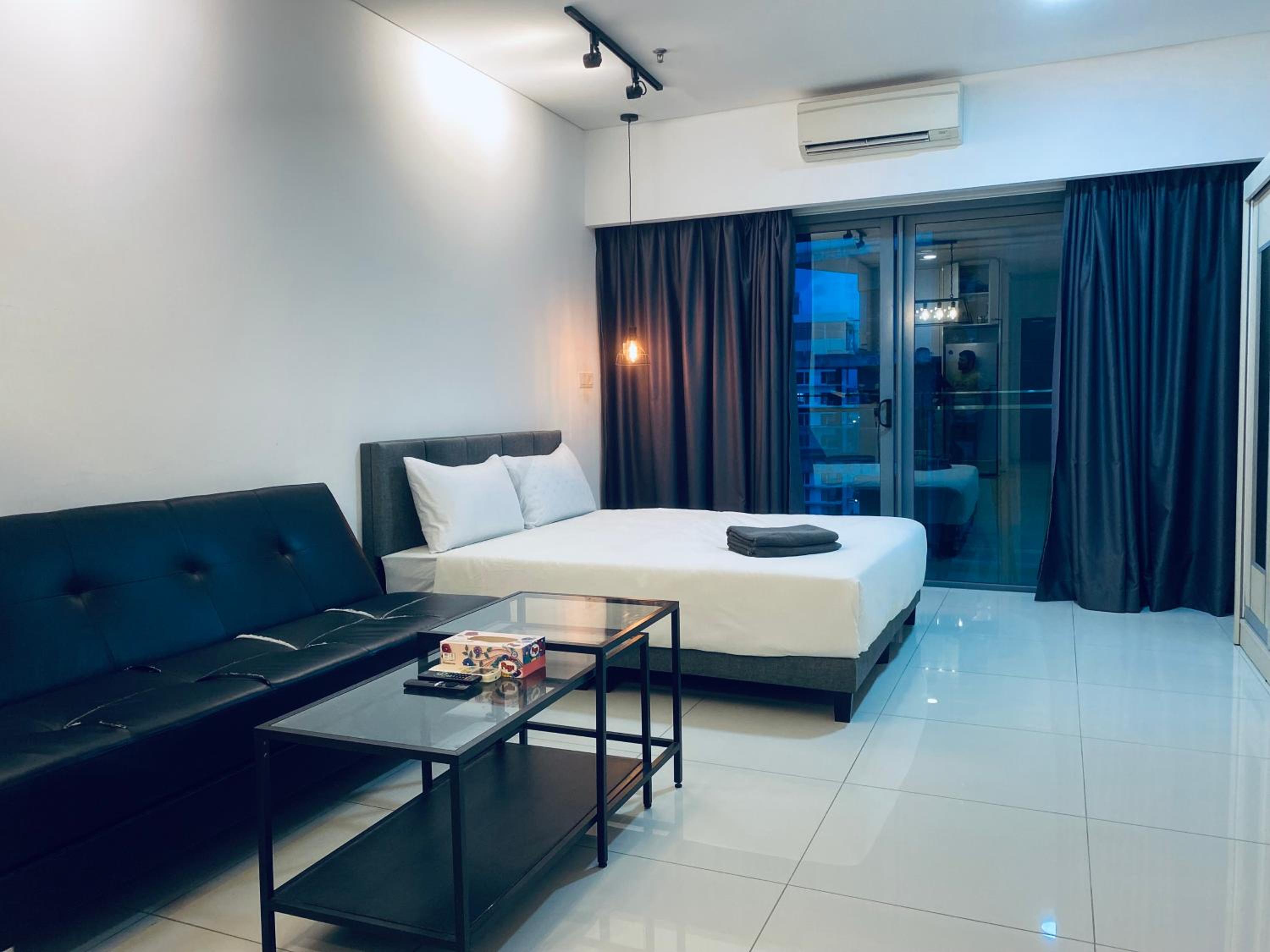 Summer Suites Apartment 7min walk to KLCC by GRIHOZ