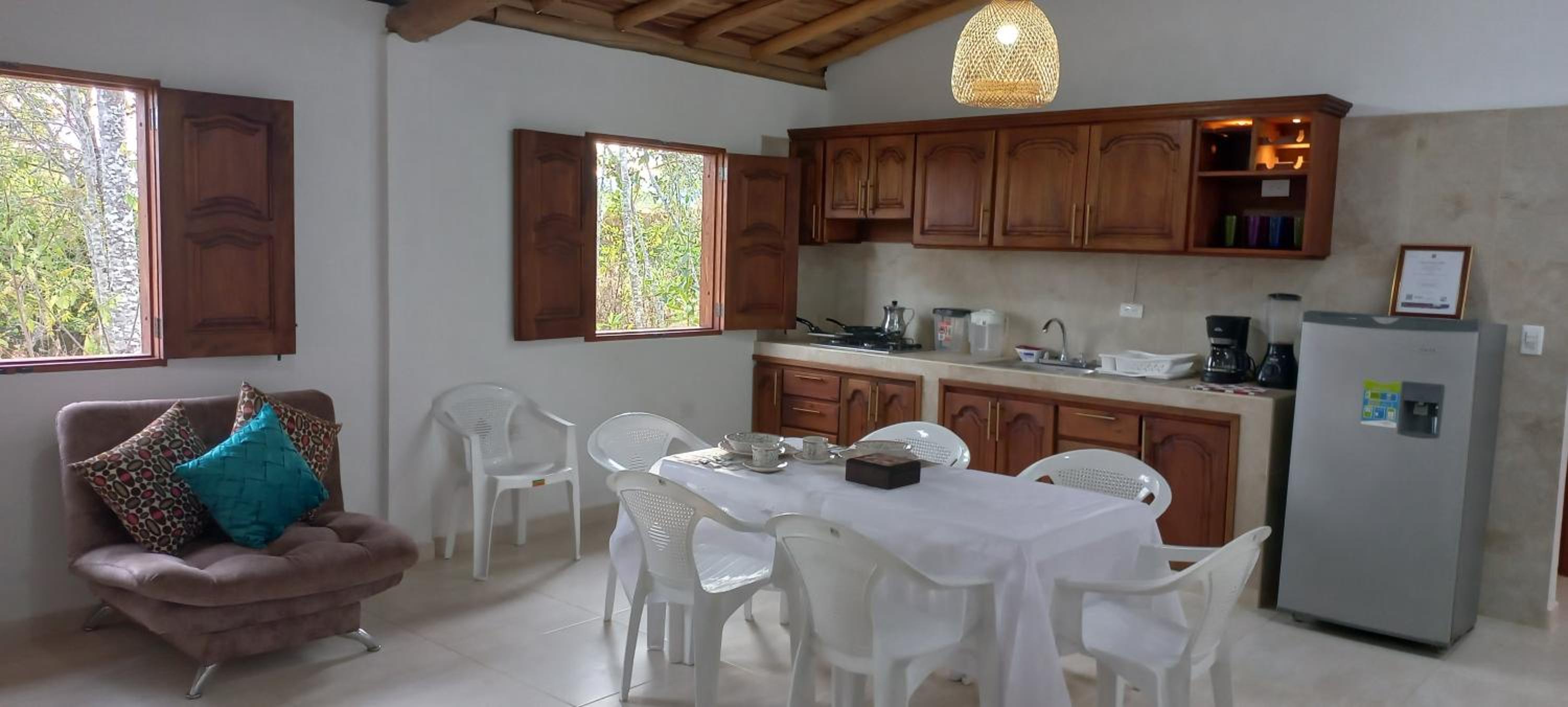 CASAS CAMPESTRES VILLA COVA Da IRIA BARICHARA