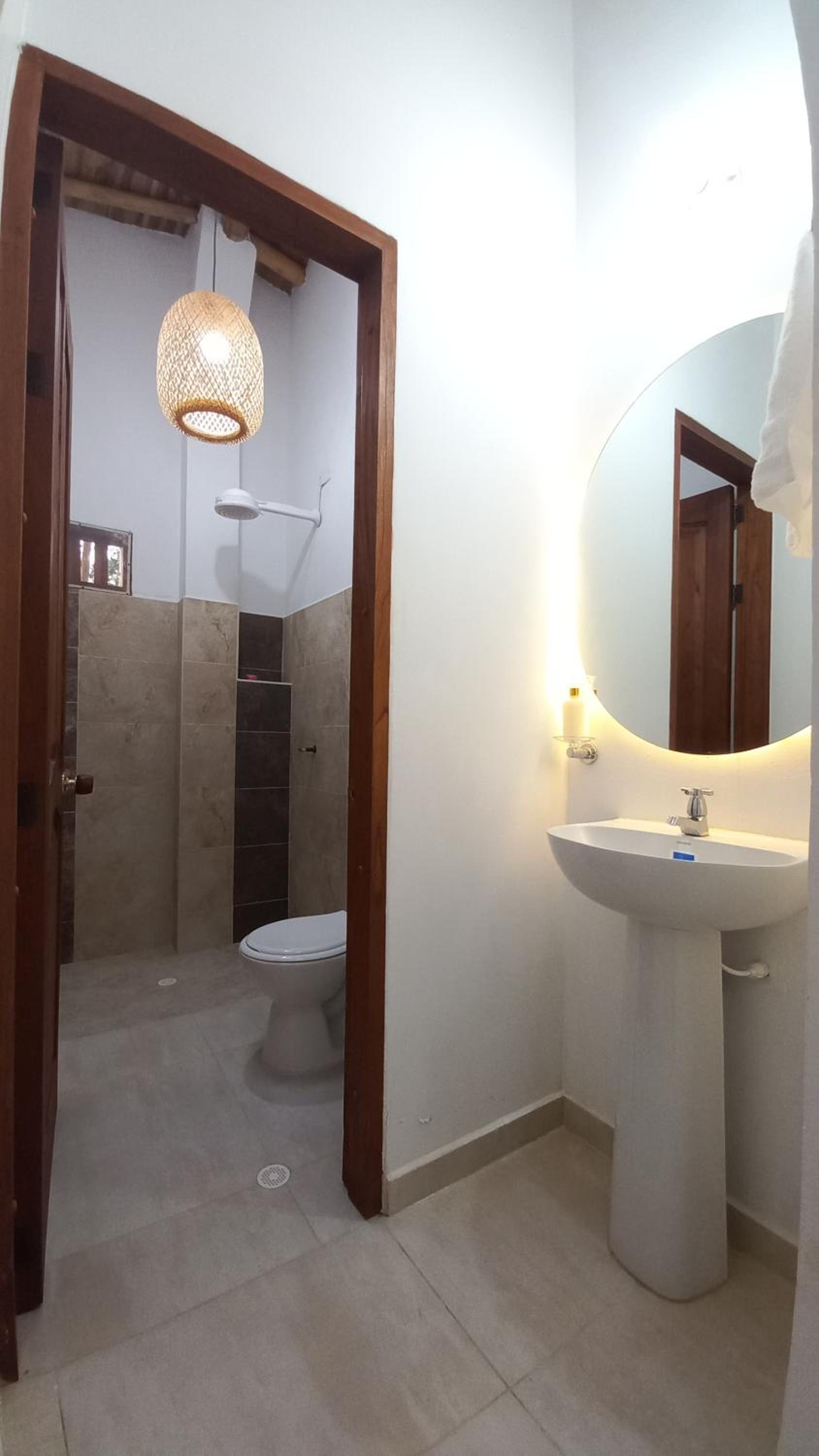 CASAS CAMPESTRES VILLA COVA Da IRIA BARICHARA
